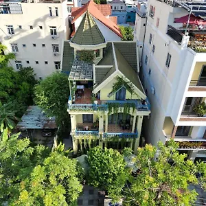 Thi Boutique Дананг