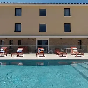 Ibis Styles Aix-en-provence Tgv Cabriès